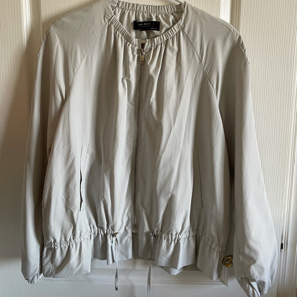 Light grey Zara lightweight jacket